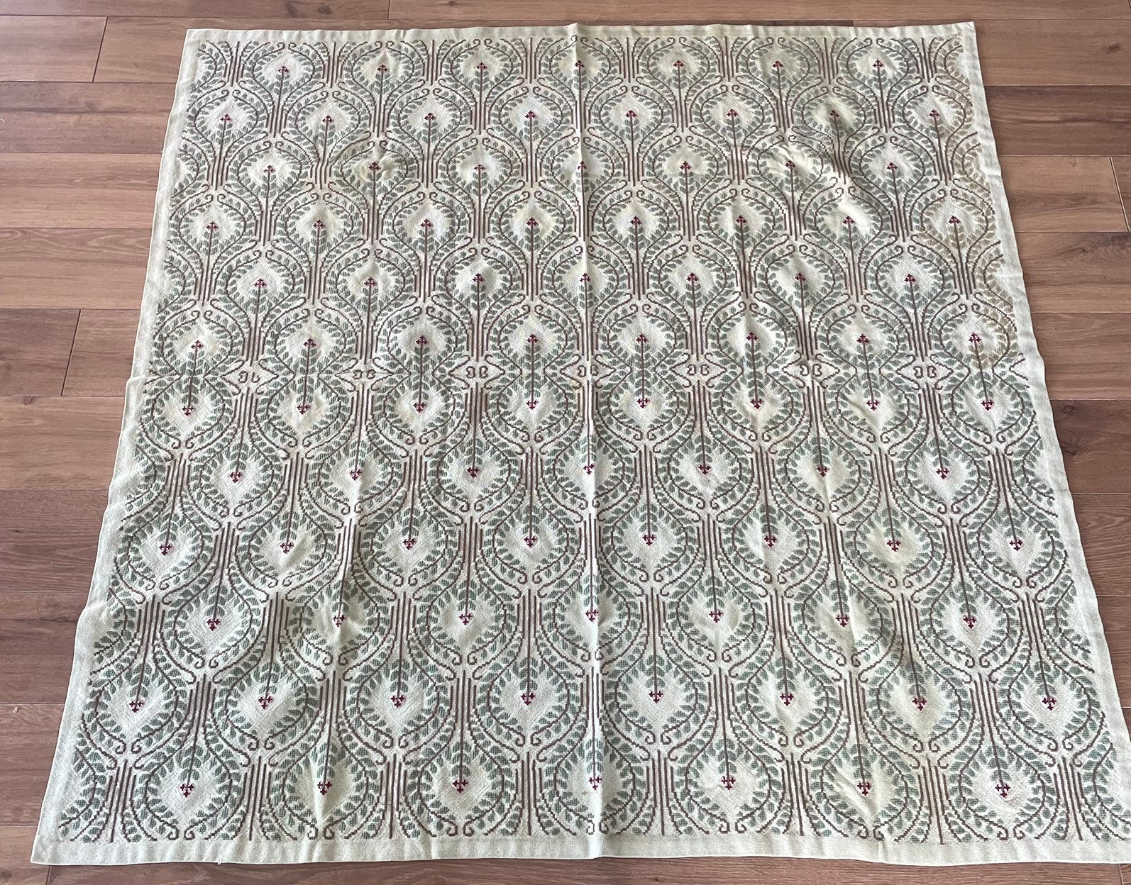 Vintage Handgeborduurd Kleed - Botanisch Motief (50s/60s), Ophalen, Vierkant, Zo goed als nieuw, Handgemaakt