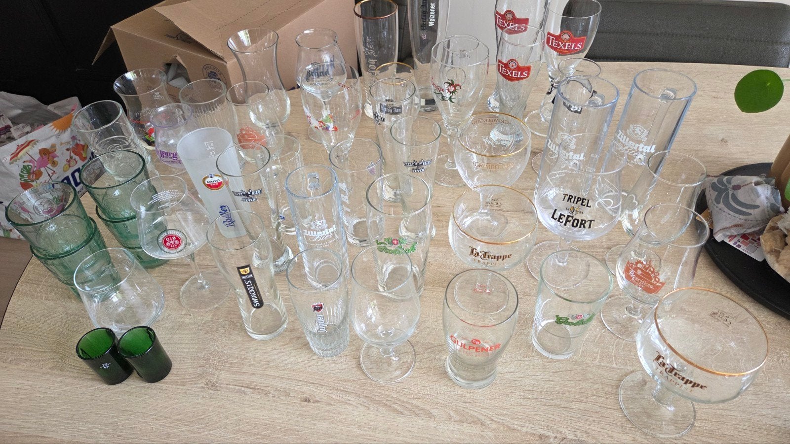 Grote collectie diverse bierglazen, Ophalen, Zo goed als nieuw, Glas of Glazen, Overige merken