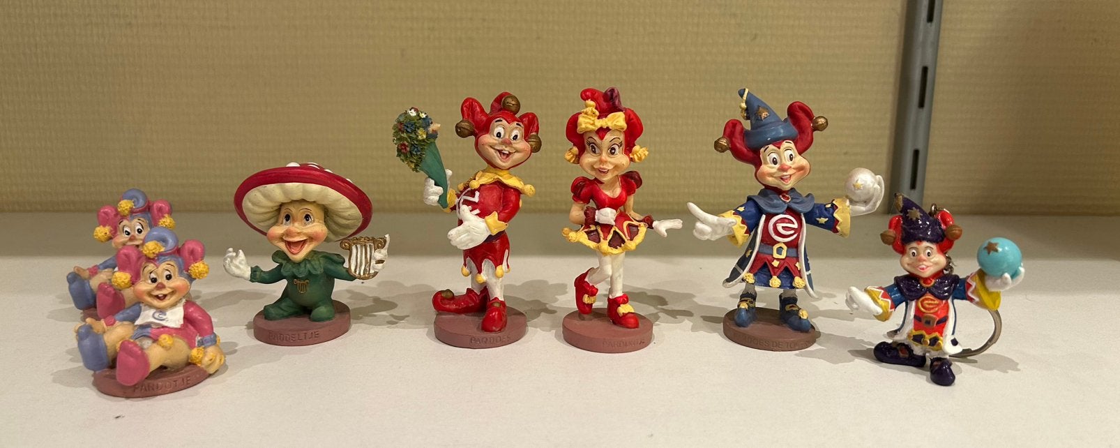 Diverse beeldjes en sleutelhanger Efteling, Verzamelen, Efteling, Ophalen of Verzenden, Zo goed als nieuw
