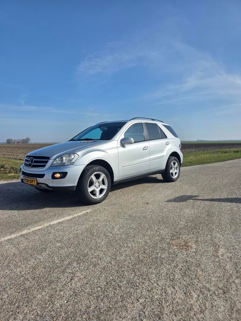 Mercedes ml 280cdi w164 grijs kenteken, Auto's, Automaat, Stoelverwarming, Zwart, Bedrijf