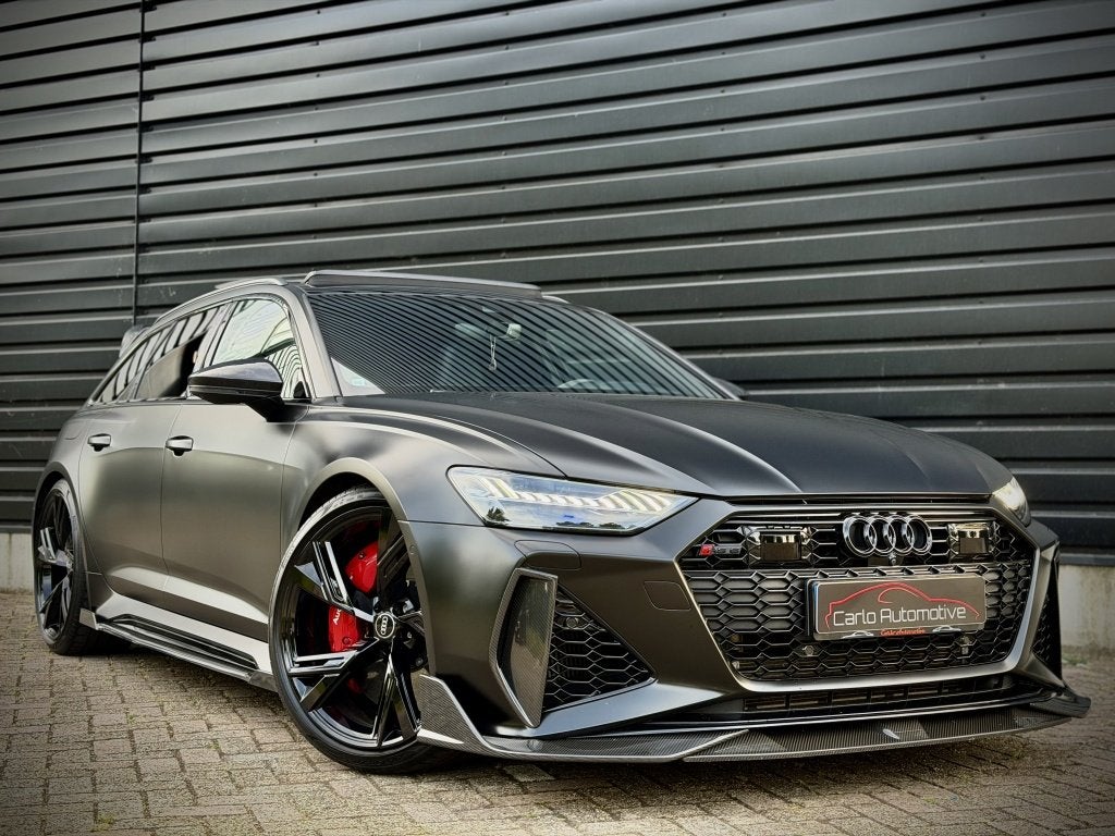 Audi RS6 Quattro DYN+|CARBON|PANO|CERAMIC|B&O|360|SATIN, Auto's, Audi, Adaptive Cruise Control, Gebruikt, Leder, 2075 kg