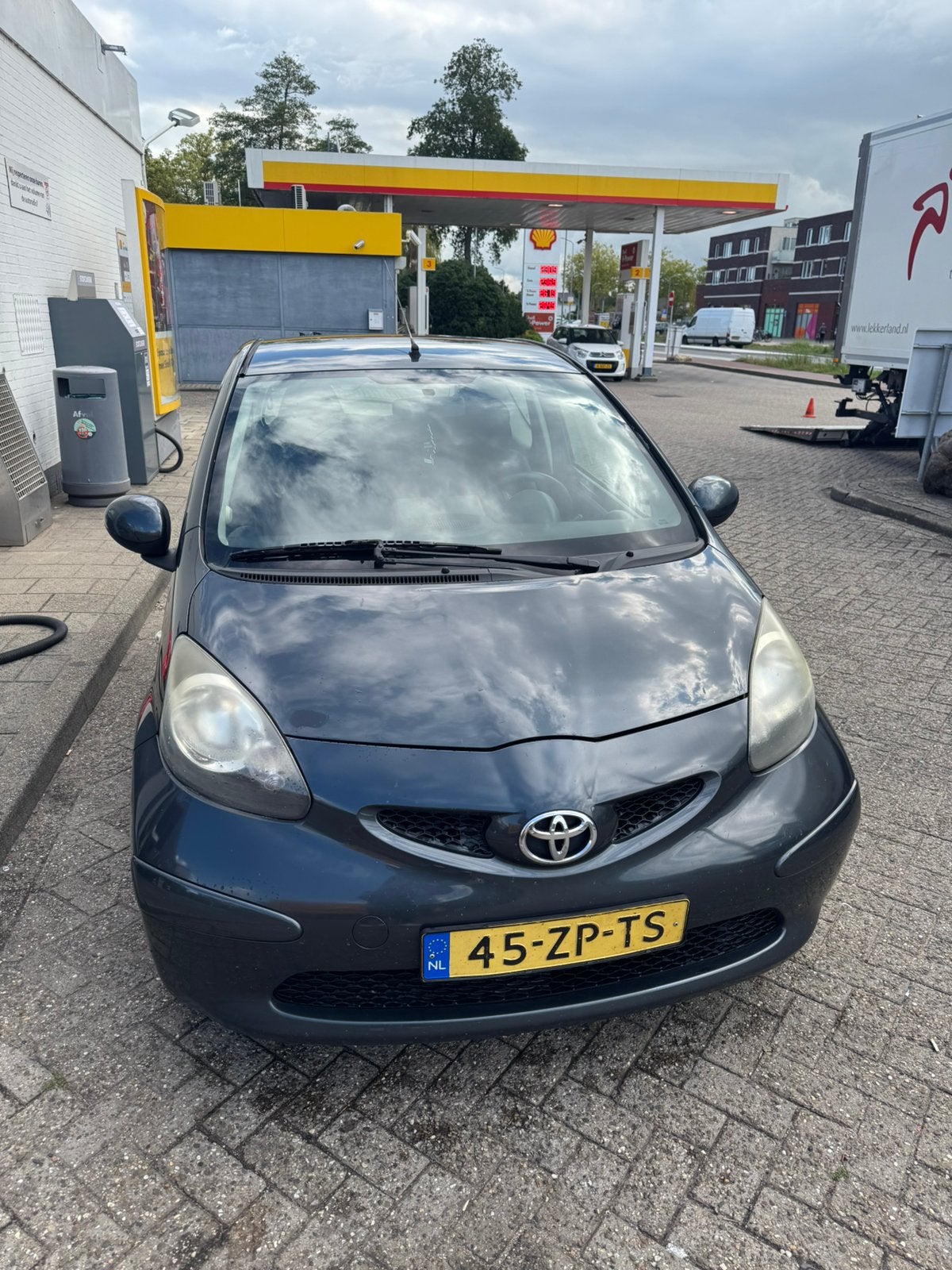 Toyota Aygo 1.0 12V Vvt-i 3DRS MMT 2008 Grijs, Voorwielaandrijving, 4 stoelen, 68 pk, Origineel Nederlands