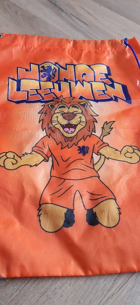 Rugzakje Jonge Leeuwen Nederlands Elftal jonge supporters, Verzamelen, Sportartikelen en Voetbal, Ophalen of Verzenden, Zo goed als nieuw