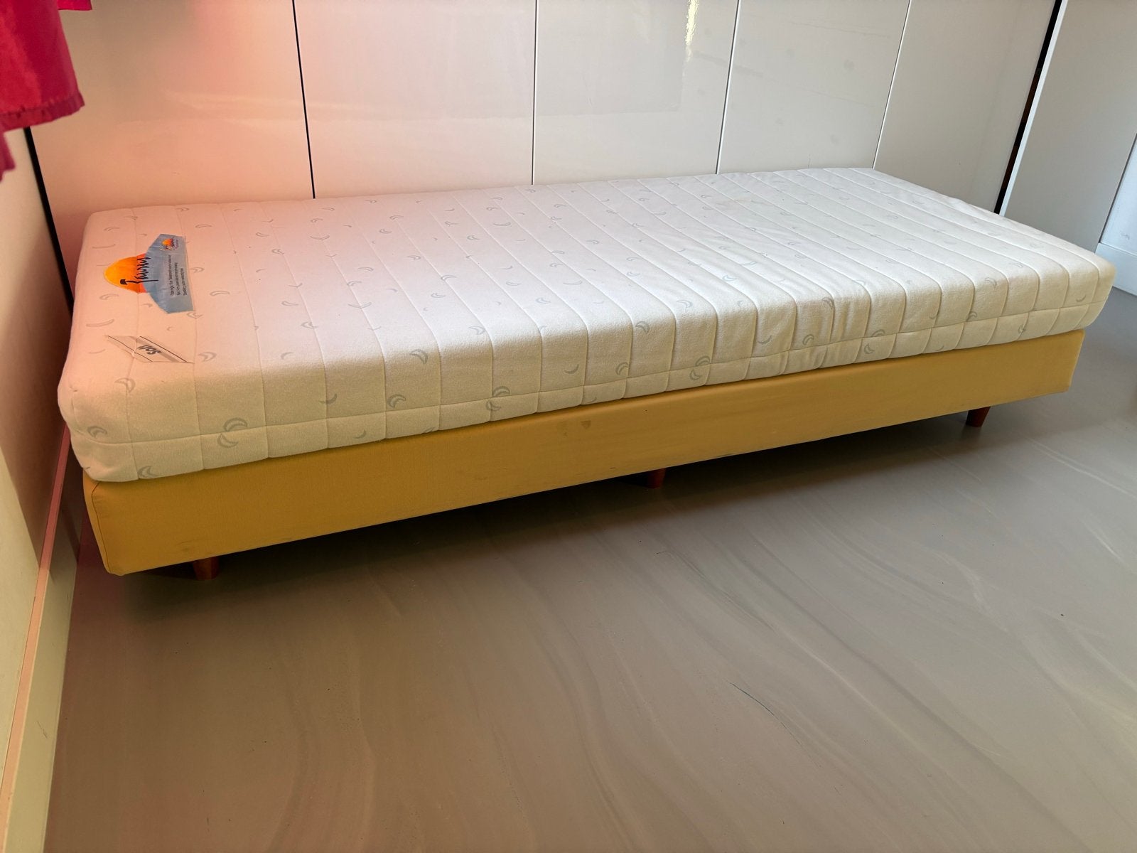 Eastborn eenpersoons boxspring 190x80 cm met matras, Ophalen, Gebruikt, Eenpersoons, 190 cm of minder