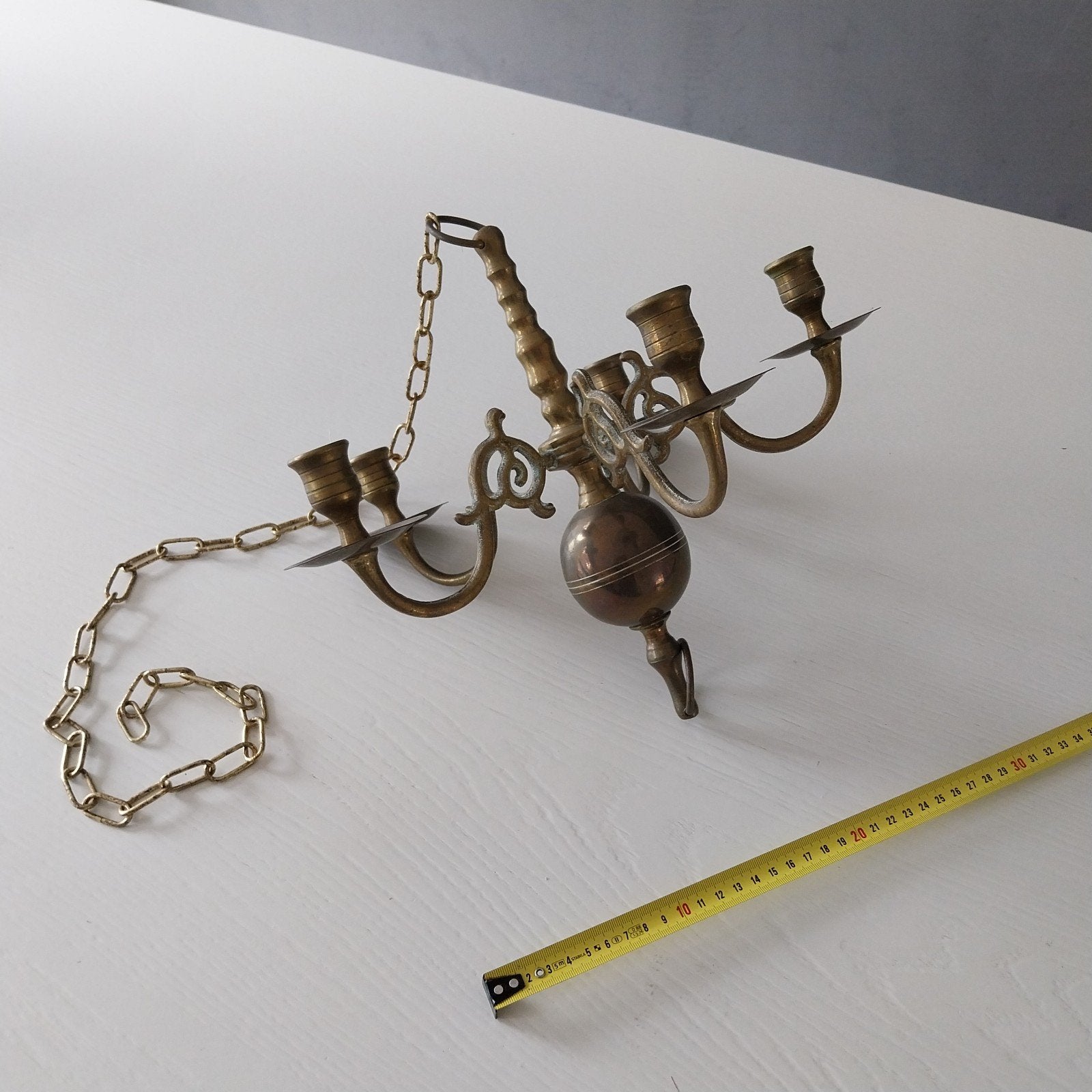 Antieke koperen hangende kandelaar, Ophalen, Koper of Brons