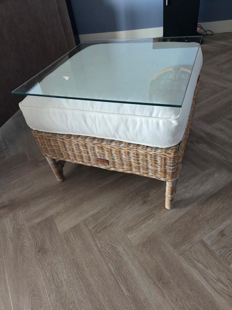 Riviera Maison Rattan voetenbank met glasplaat en dienblad, Ophalen, 50 tot 100 cm, 50 tot 100 cm, Minder dan 50 cm