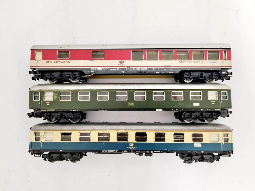 Märklin H0 3x rijtuigen, Hobby en Vrije tijd, Modeltreinen | H0, Wisselstroom, Gebruikt, Wagon, Ophalen of Verzenden