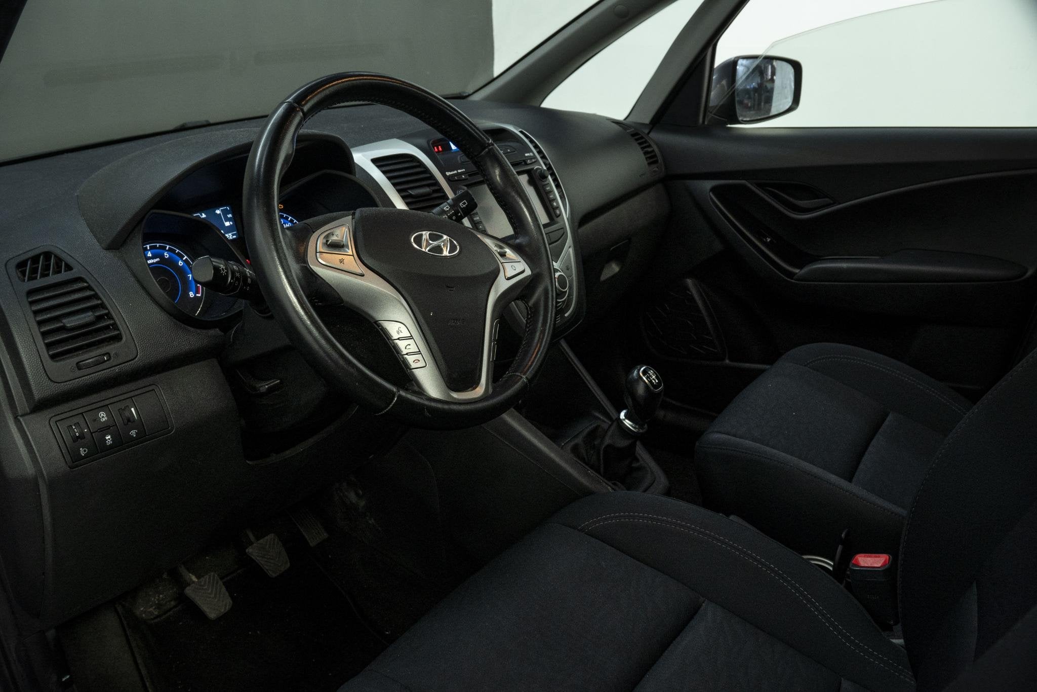 Hyundai ix20 1.4i Go! | Trekhaak | | Navigatie | Camera, Auto's, Voorwielaandrijving, Stof, Gebruikt, 4 cilinders