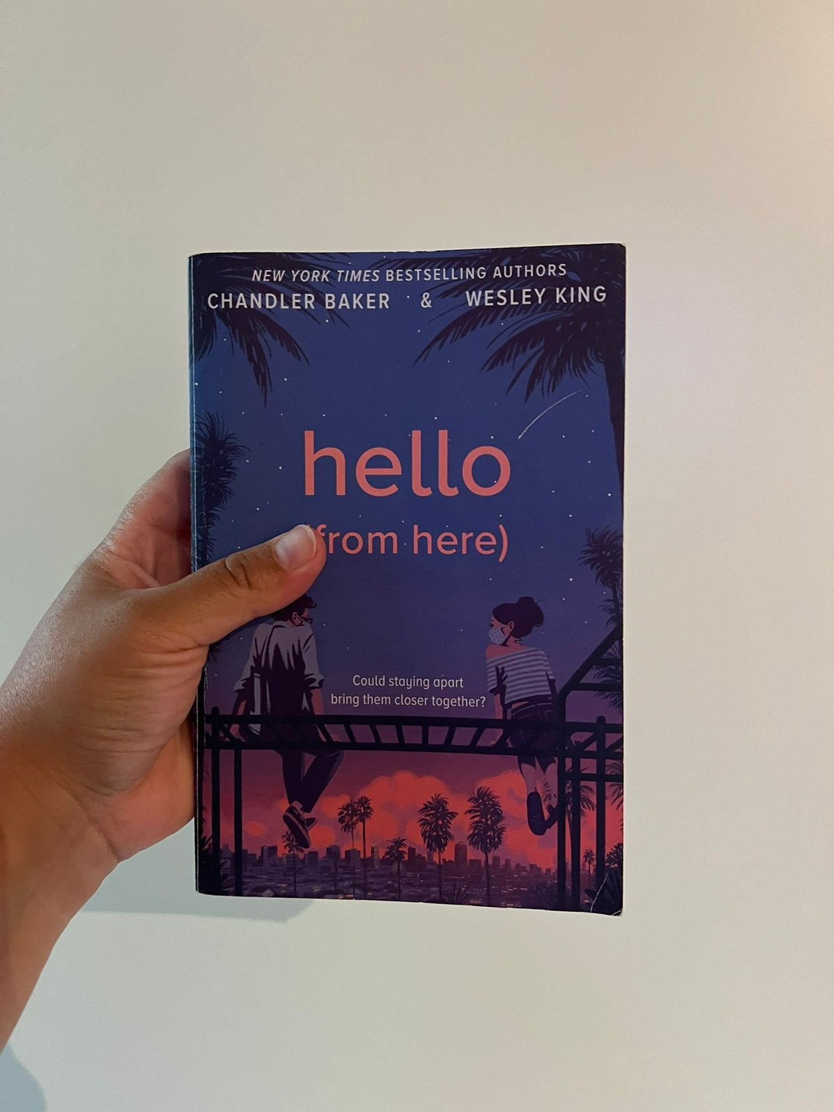 Hello from here - chandler baker & wesley king, Boeken, Verzenden, Zo goed als nieuw, Fictie