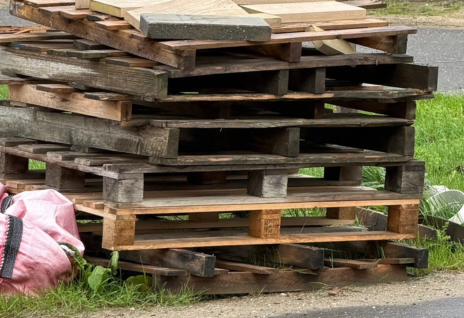 GRATIS af te halen 7 hiuten pallets, Doe-het-zelf en Verbouw, Ophalen, Gebruikt, Steigerhout, Minder dan 200 cm