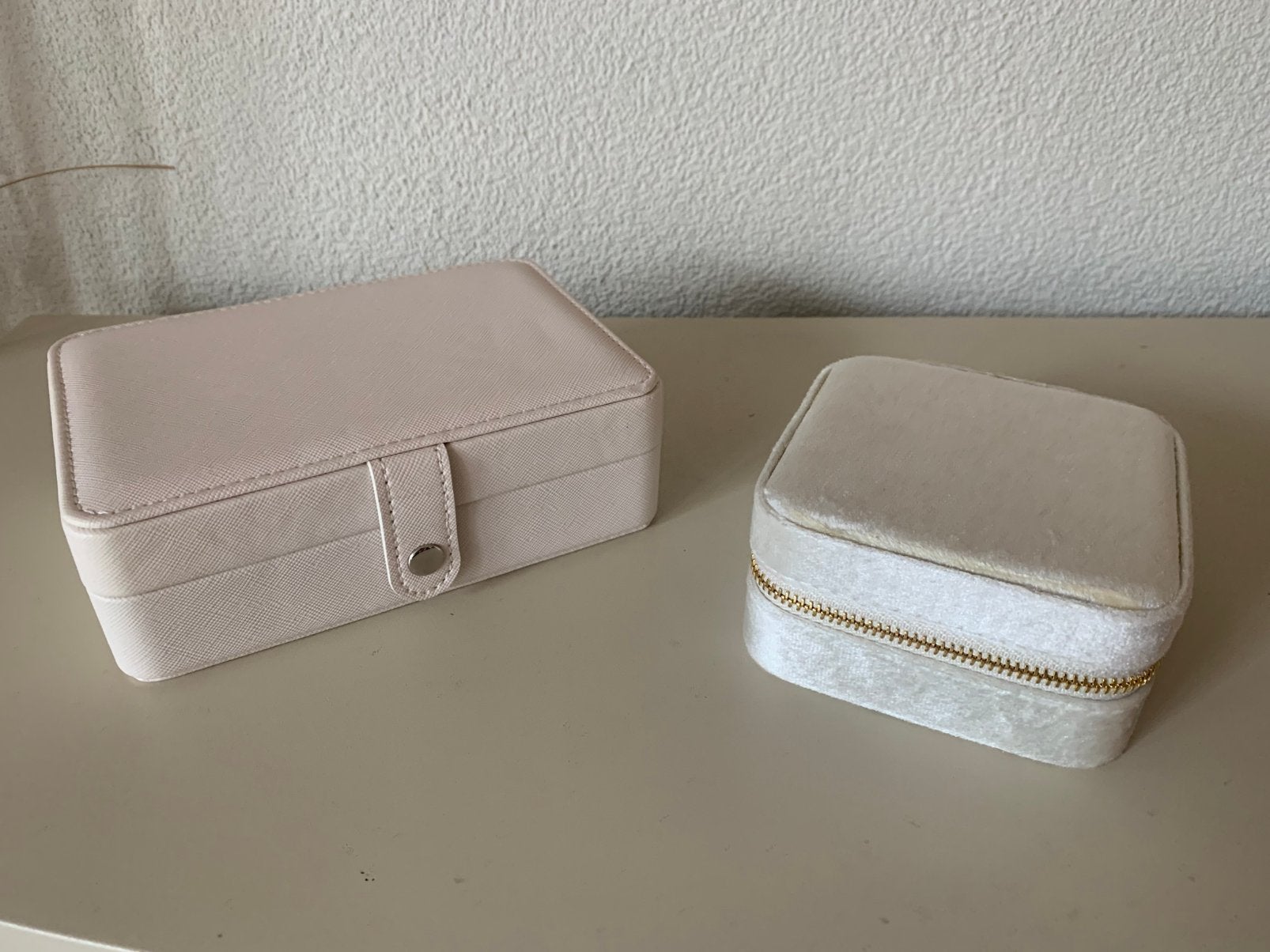 Sieradendoosjes 2 stuks, allebei NIEUW!, leuk kadootje, Ophalen of Verzenden, Nieuw, Overige kleuren, Met spiegeltje(s)
