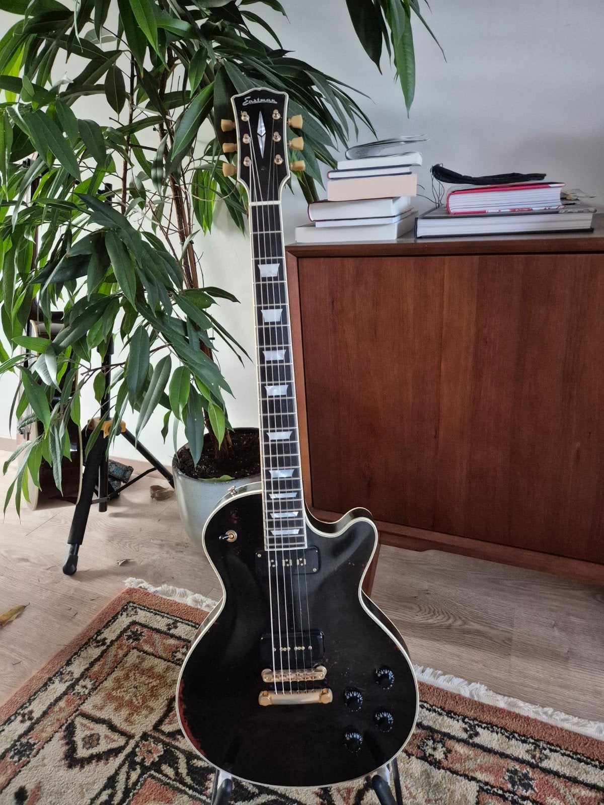 Eastman SB54/V-LTD-BK, Ophalen, Zo goed als nieuw, Solid body, Overige merken