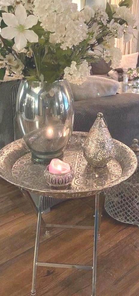 Set van 2 oosterse bijzettafeltjes, Huis en Inrichting, Tafels | Bijzettafels, Ophalen
