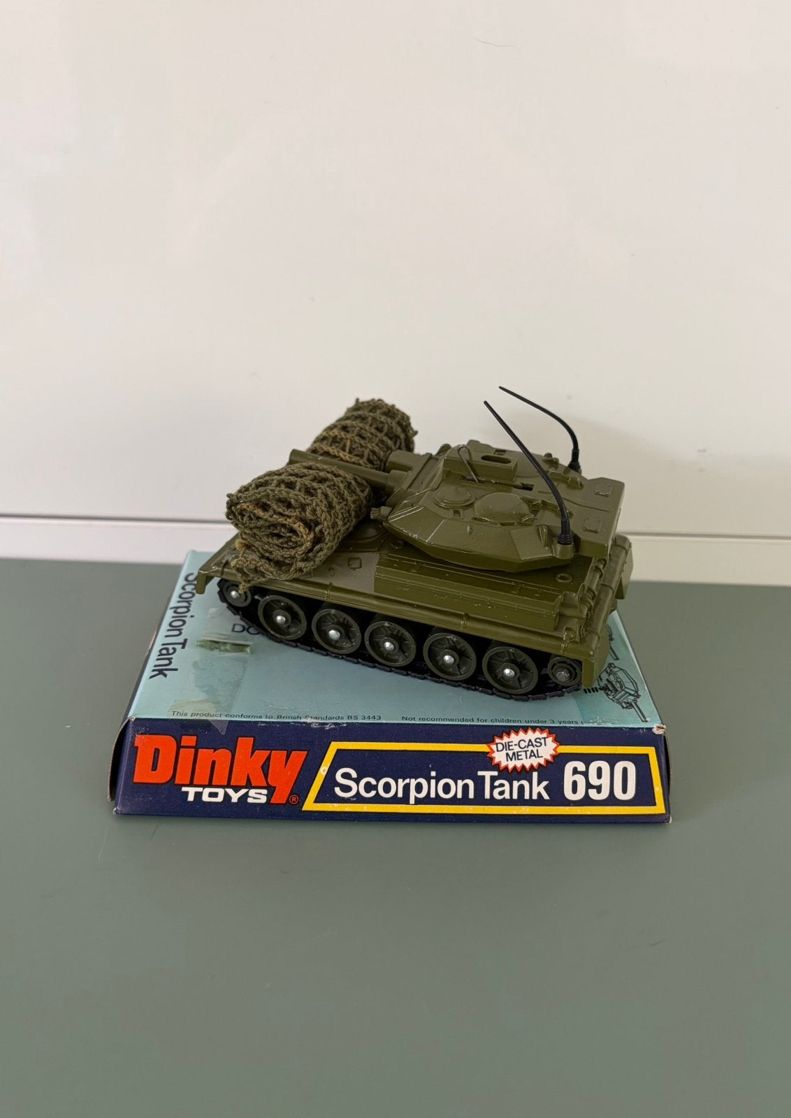 Vintage Dinky Toys 690 scorpion tank, Hobby en Vrije tijd, Overige merken, Tank, 1:32 tot 1:50, Ophalen of Verzenden