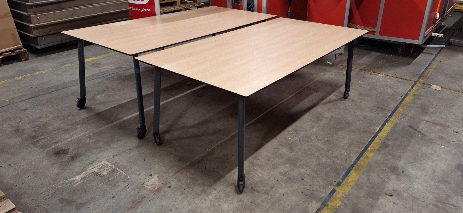 3x Verrijdbare Tafels 100x200 cm in Nette Staat, Huis en Inrichting, Tafels | Eettafels, Ophalen, Gebruikt, 50 tot 100 cm, 150 tot 200 cm