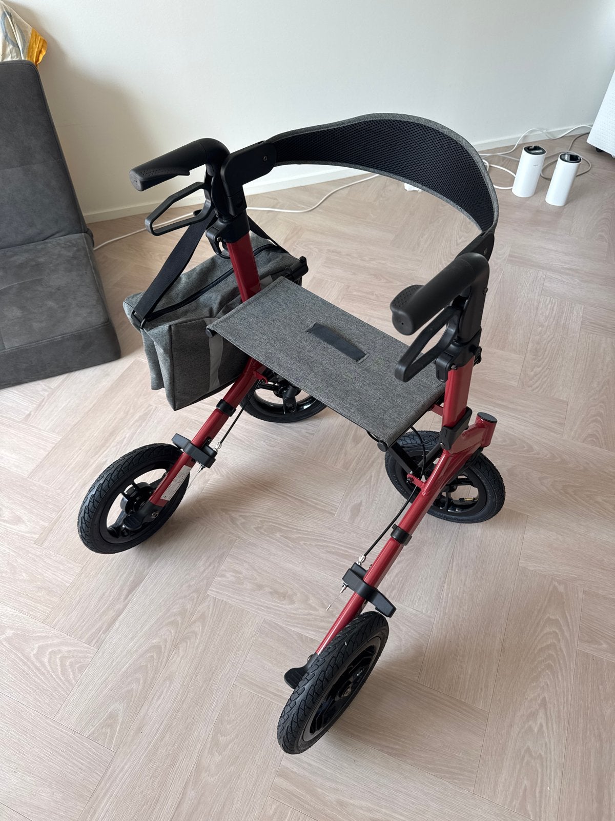 Outdoor Rollator van Scootplaza, rood en nieuw, Ophalen, Opvouwbaar, Nieuw