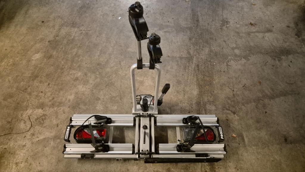 te koop Fietsdrager pro user
Geschikt voor twee elektrische, Auto diversen, Fietsendragers, Ophalen, Nieuw, Trekhaakdrager