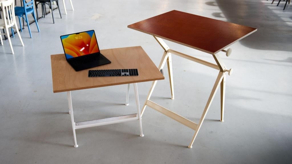 Reply Tekentafel - Friso Kramer, Ophalen, Zit-sta bureau, Hout, Vintage