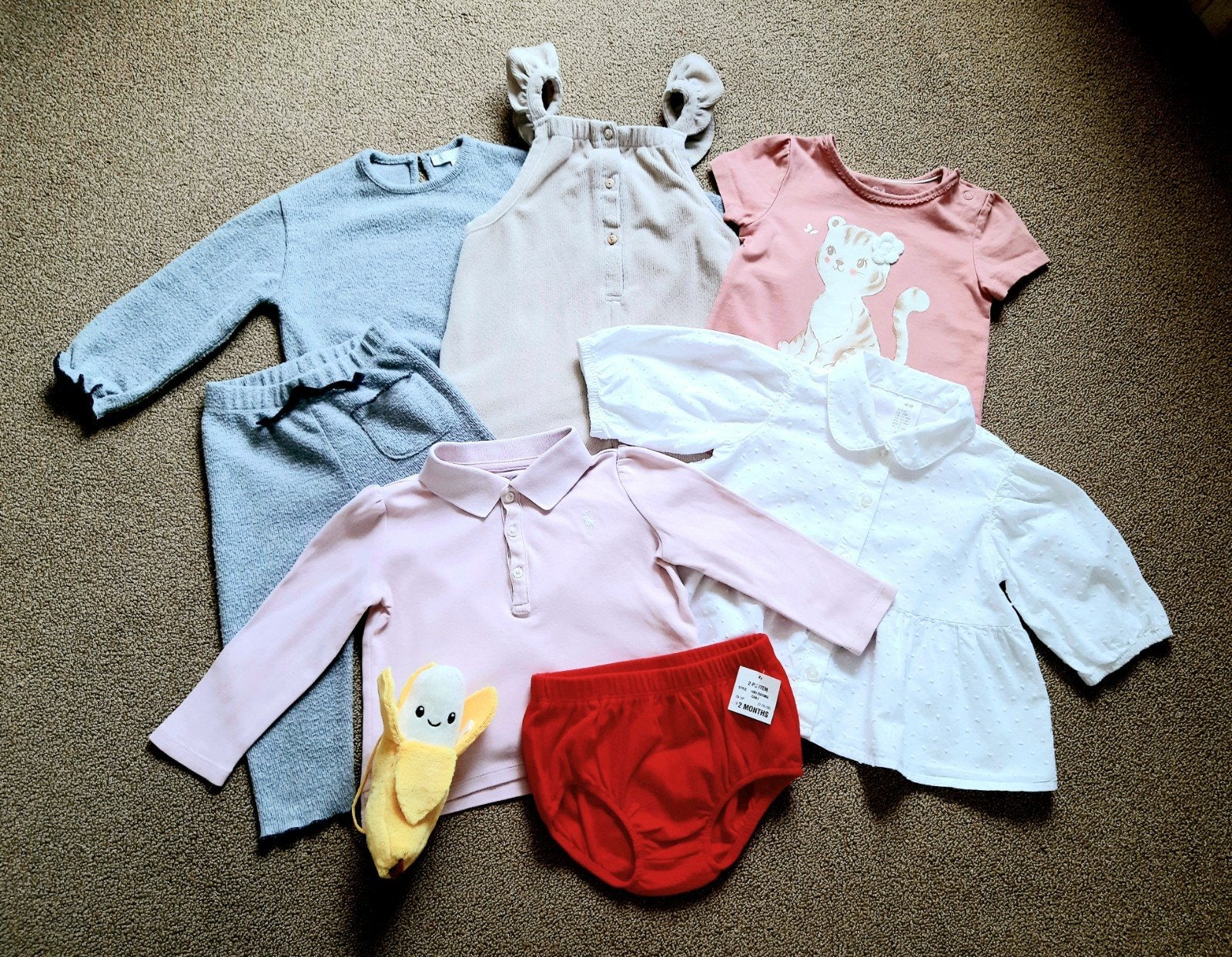 Baby kledingpakket voor meisjes maat 68cm. Gratis knuffel., Ophalen of Verzenden, Zo goed als nieuw, Maat 86