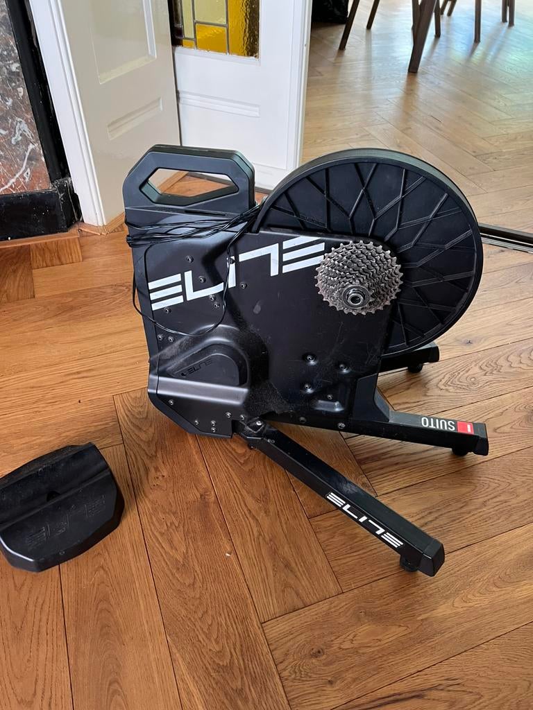 elite suito smartfietstrainer, Ophalen, Zo goed als nieuw, Hometrainer