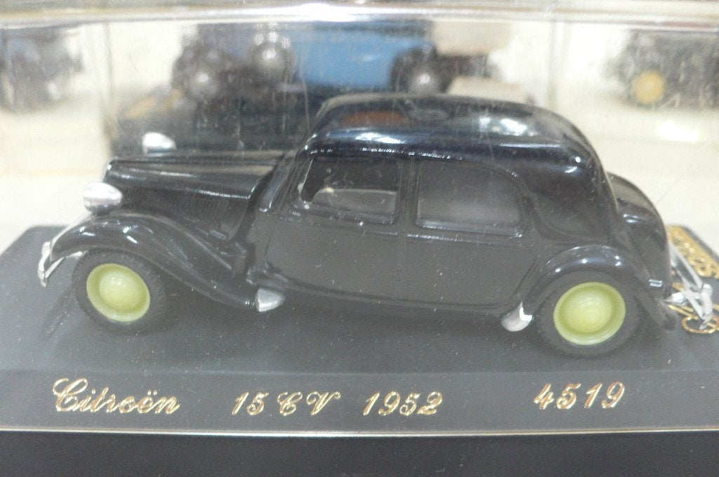 citroen 15cv traction 1952- met koffer- solido l age d or-, Verzenden, Nieuw, Auto, Solido