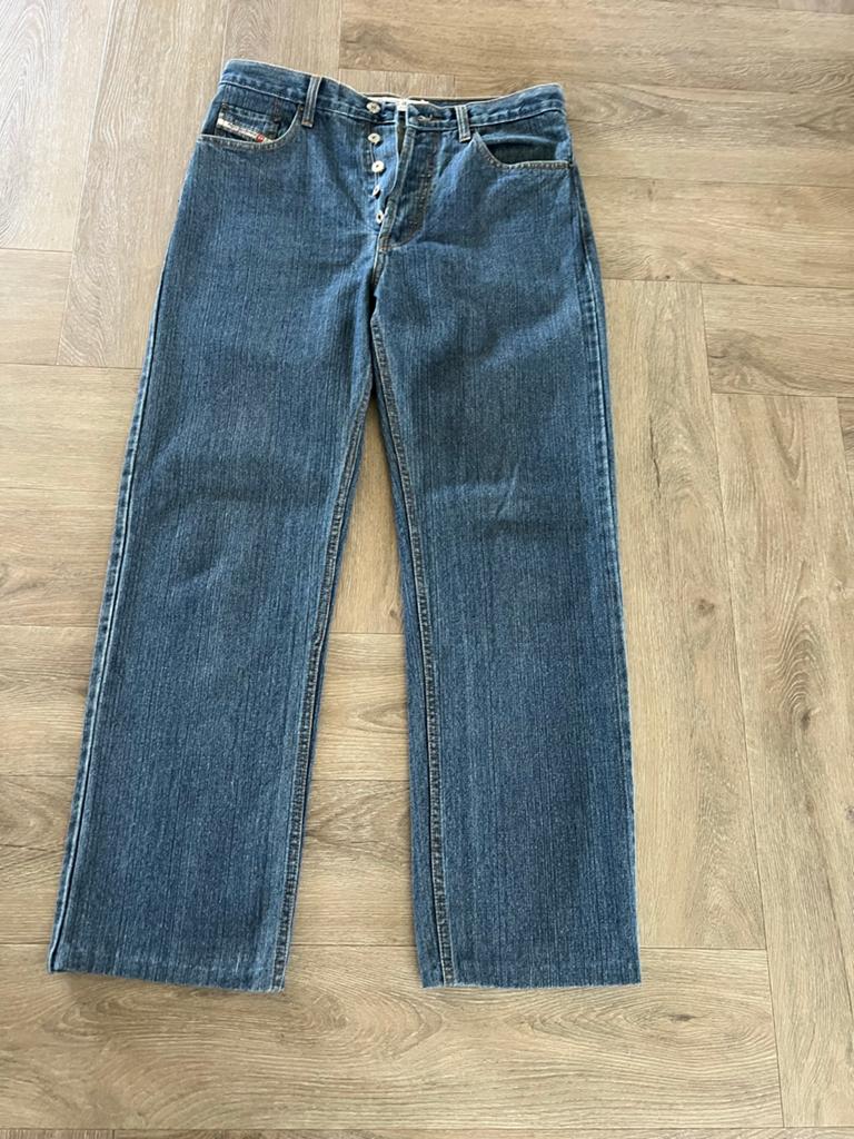 Diesel Jeans Blauw - Maat W30/W32 (Confectie 38/40), Ophalen of Verzenden, Zo goed als nieuw, Blauw, W30 - W32 (confectie 38/40)
