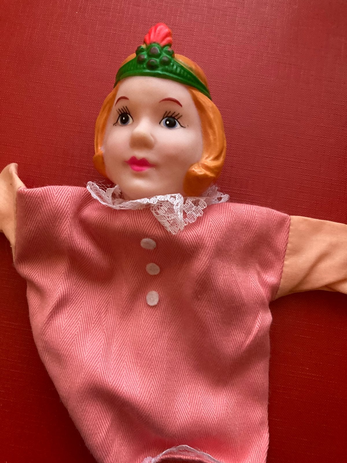 Poppenkastpop, Ophalen of Verzenden, Zo goed als nieuw, Babypop