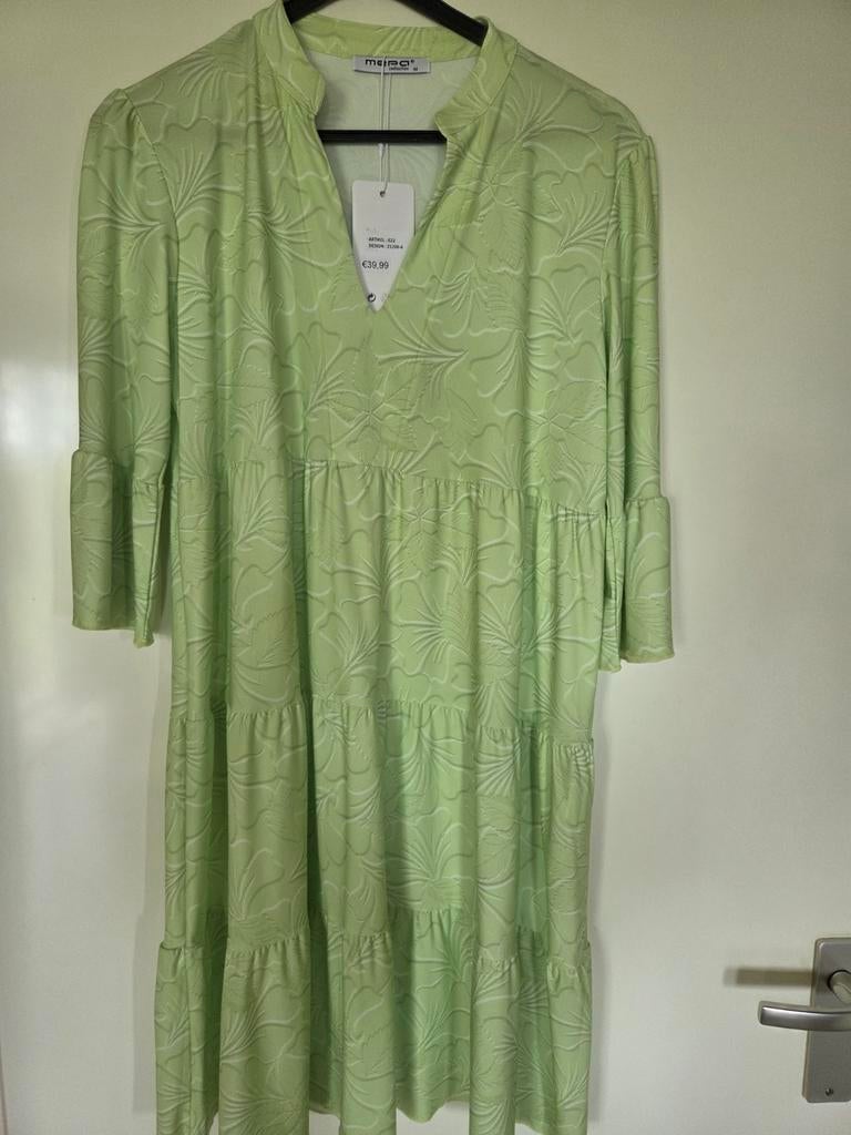 Groene jurk met print, maat M, Ophalen of Verzenden, Nieuw, Groen