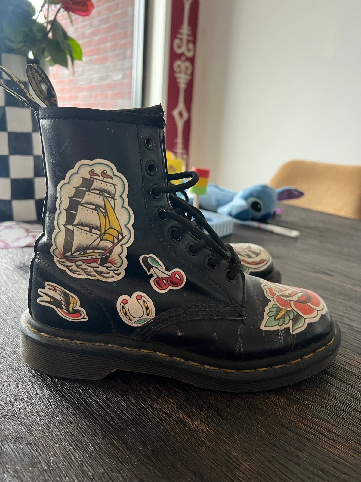 Dr. Martens Chris Lambert Tattoo Boots, Kleding | Dames, Schoenen, Ophalen of Verzenden, Gedragen, Zwart, Lage of Enkellaarzen