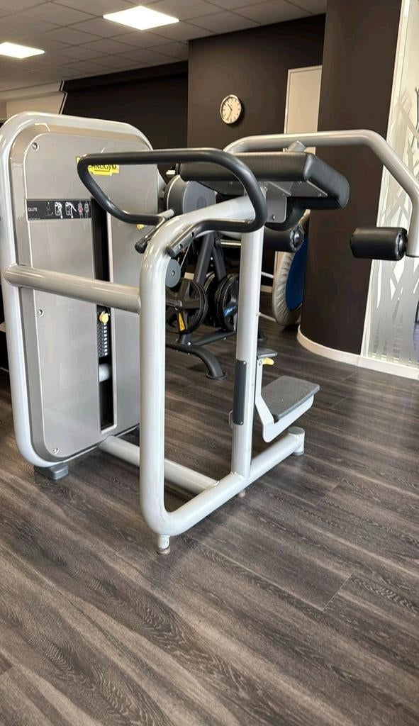 Technogym element glute machine, Sport en Fitness, Fitnessmaterialen, Ophalen, Overige typen