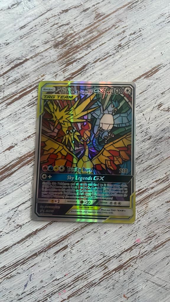 Mooie Moltres & Zapdos & Articuno GX Tag Team Pokémon kaart, Ophalen of Verzenden, Zo goed als nieuw, Losse kaart, Foil