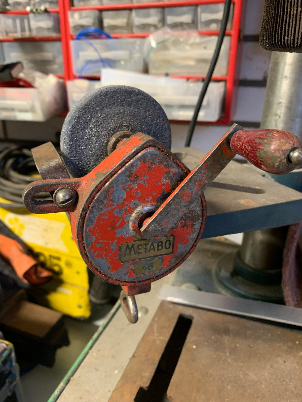 Vintage Metabo handslijpmachine - Handbediend, Ophalen of Verzenden, Gebruikt, Minder dan 700 watt, Overige typen