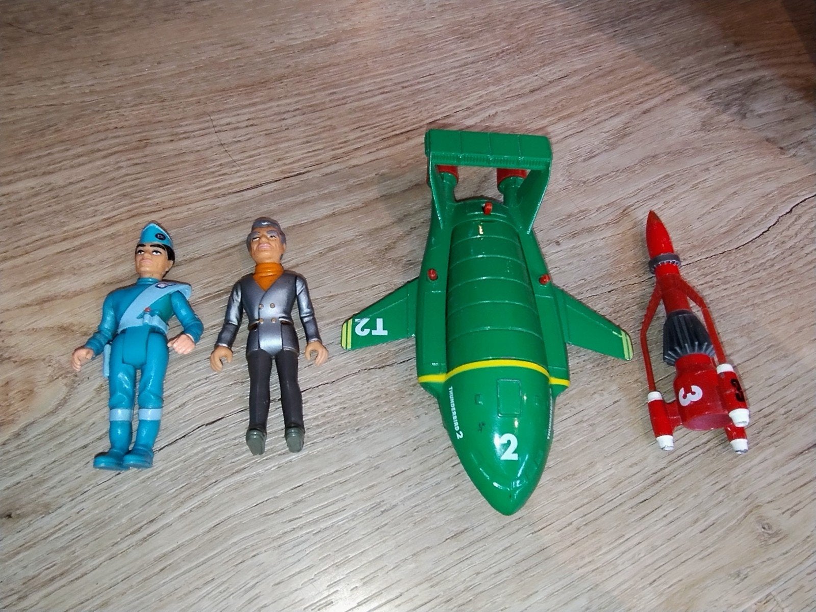 Vintage 1992 Matchbox Thunderbird figuurtjes en schepen, Ophalen of Verzenden, Gebruikt