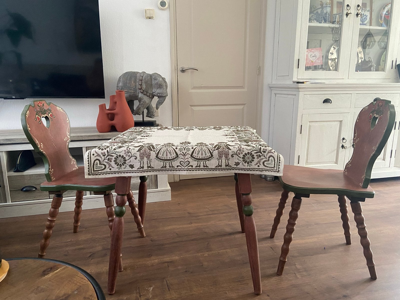 Voglauer Anno 1800 eethoek met 2 stoelen, Ophalen