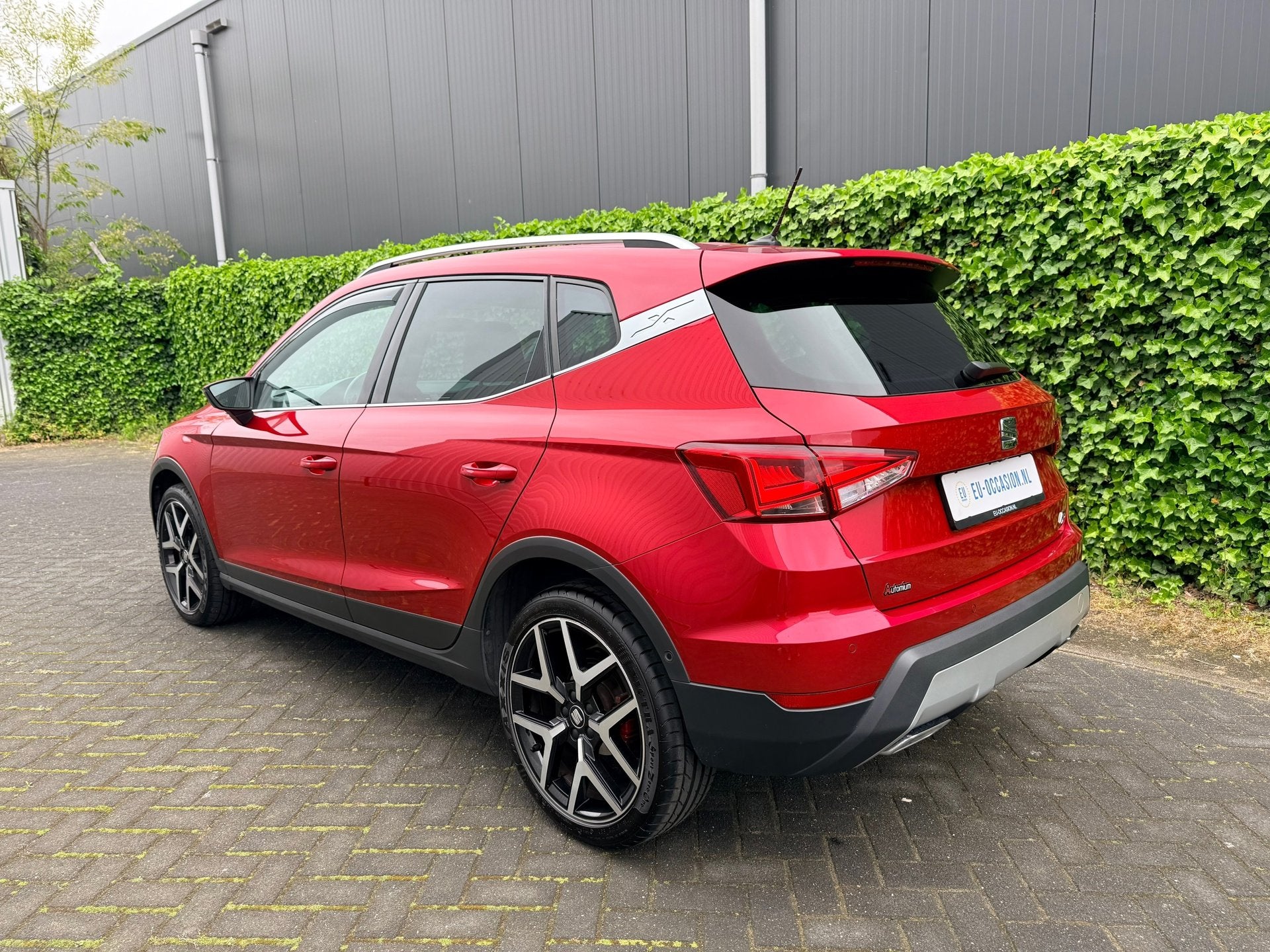 Seat Arona 1.0 TSI DSG AUTOMAAT 116PK FR Business Intense 11, Auto's, Dealer onderhouden, 116 pk, 600 kg, 3 cilinders