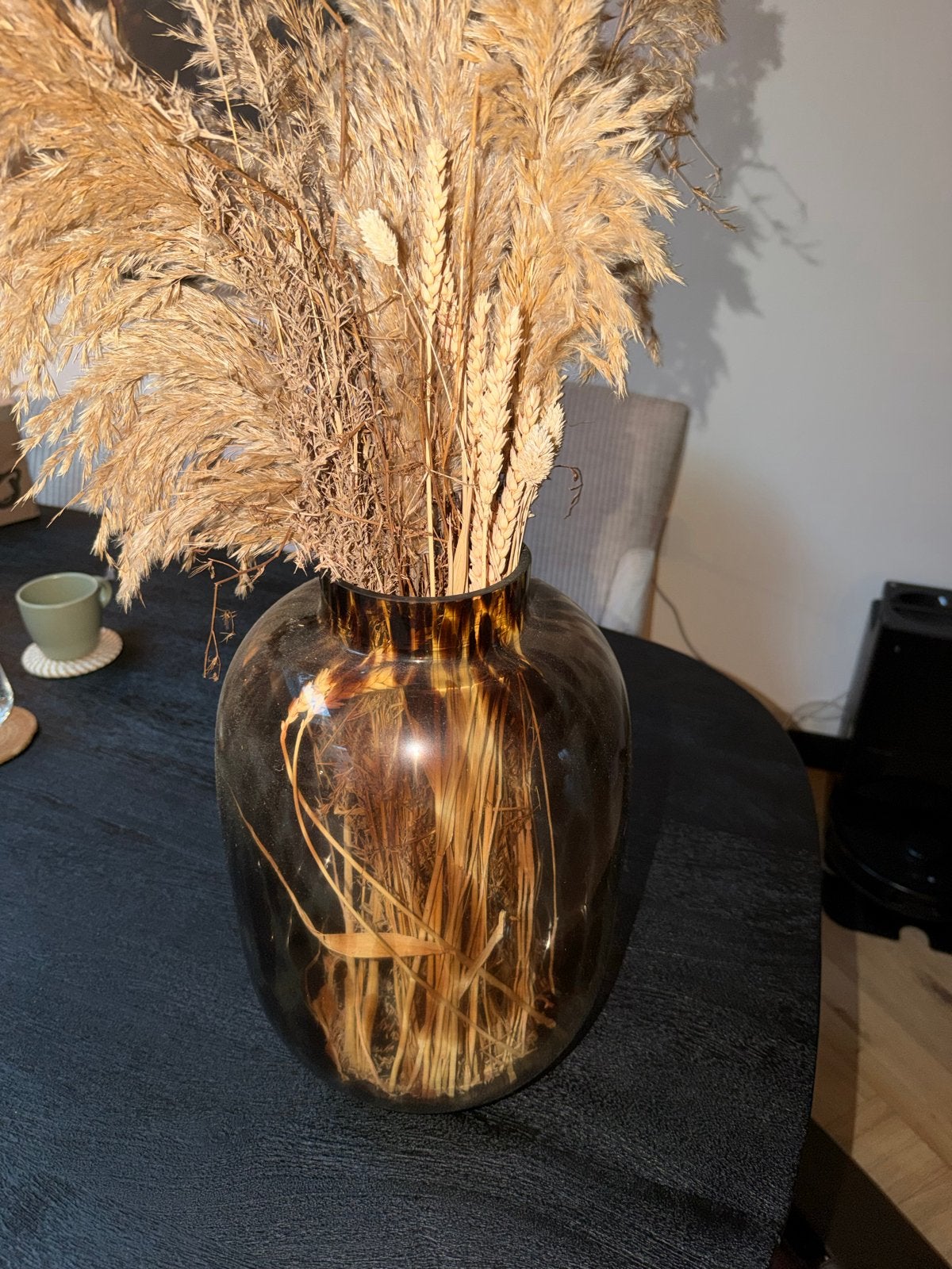 Mooie glazen vaas met droogbloemen, Ophalen, Gebruikt, Bruin, Glas