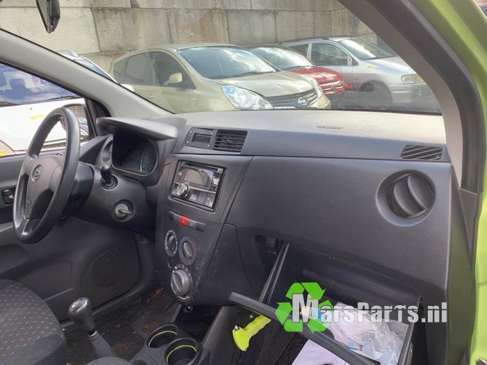 Kontaktslot + Sleutel van een Daihatsu Cuore