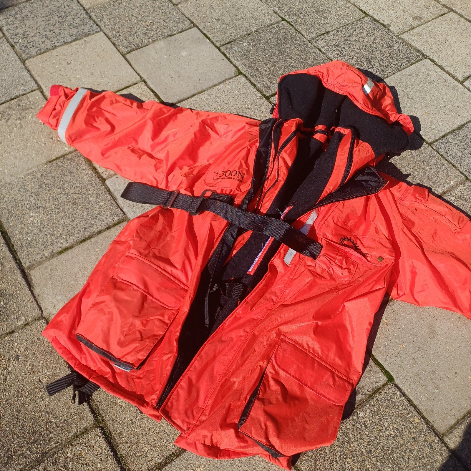 Sundridge Survivor Life Jacket +300N - Red, Sundridge, Nieuw, Ophalen of Verzenden, Dame of Heer
