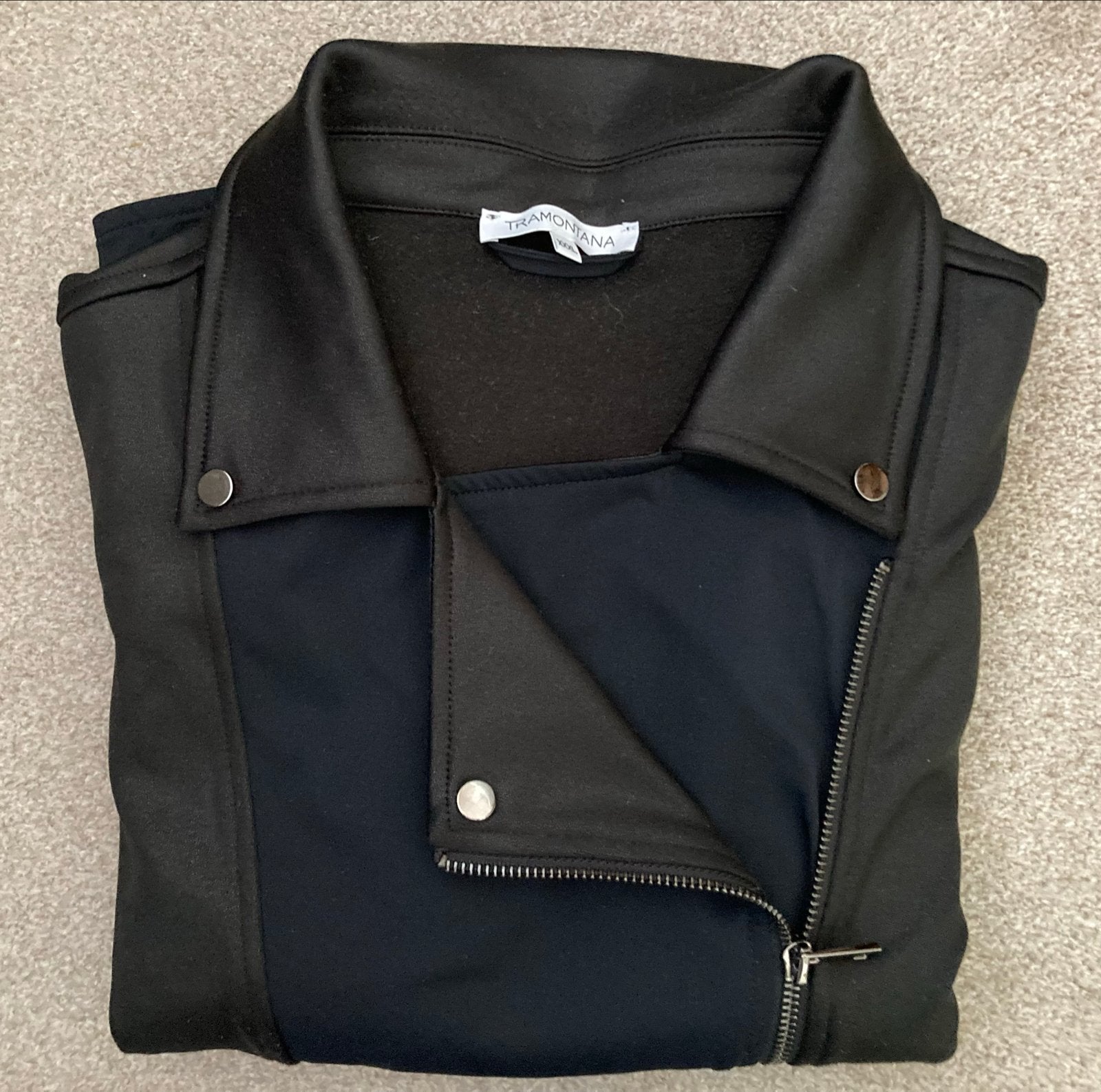 Tramontana jasje met schuine rits - Maat XXXL, Ophalen of Verzenden, Zo goed als nieuw, Maat 46/48 (XL) of groter, Zwart