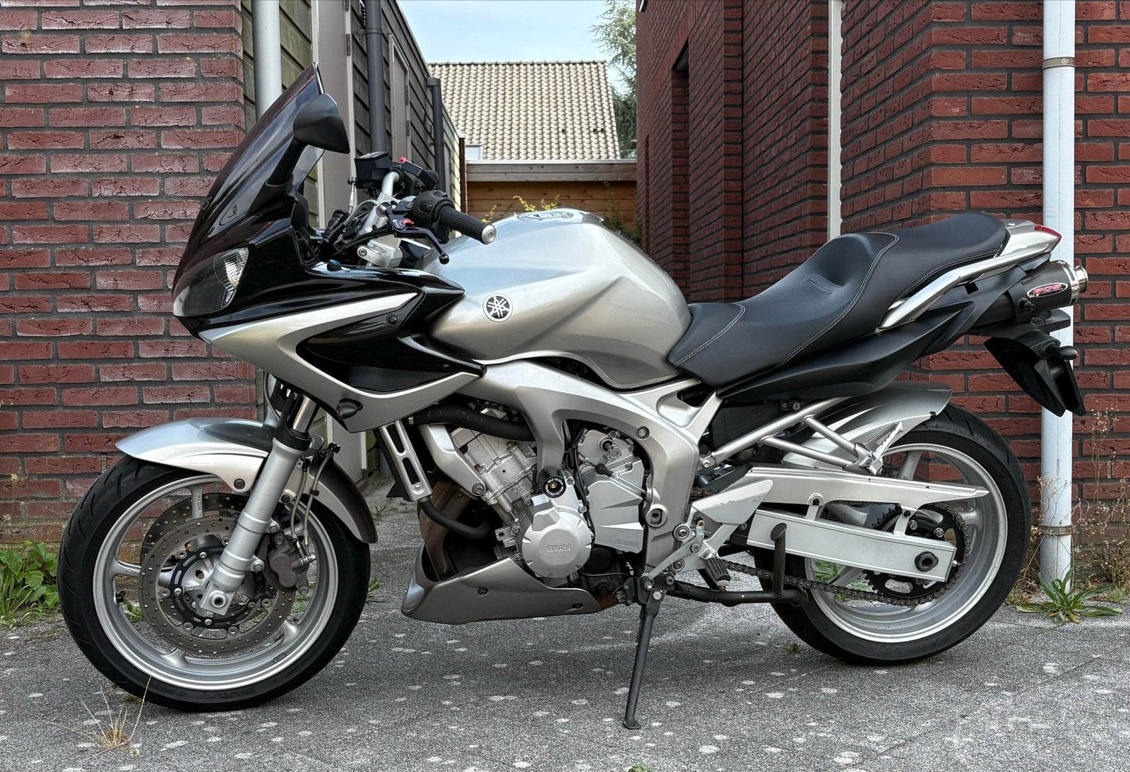 Yamaha FZ6 - Sportieve Toermotor, Sportuitlaat, 4 cilinders, Motorrijbewijs A, Gebruikt
