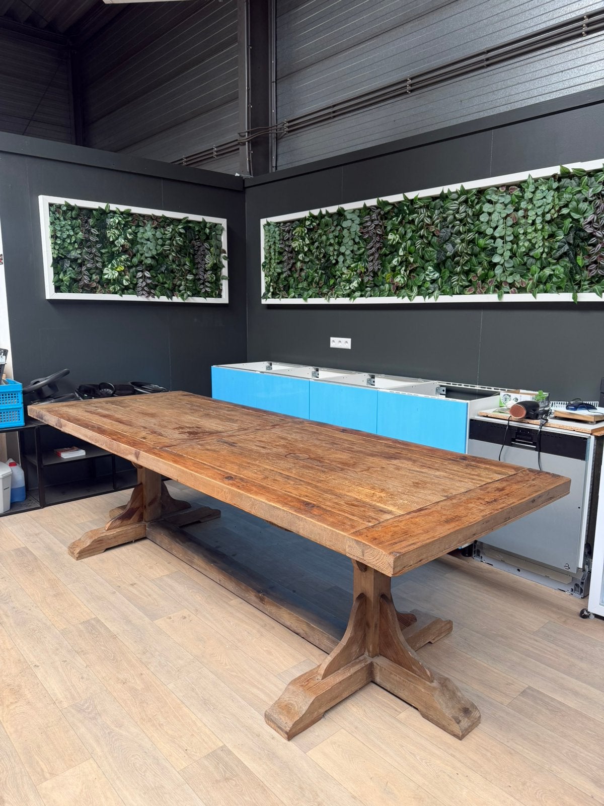 Robuuste houten eettafel, Huis en Inrichting, Tafels | Eettafels, Ophalen, 200 cm of meer, 50 tot 100 cm, Zo goed als nieuw