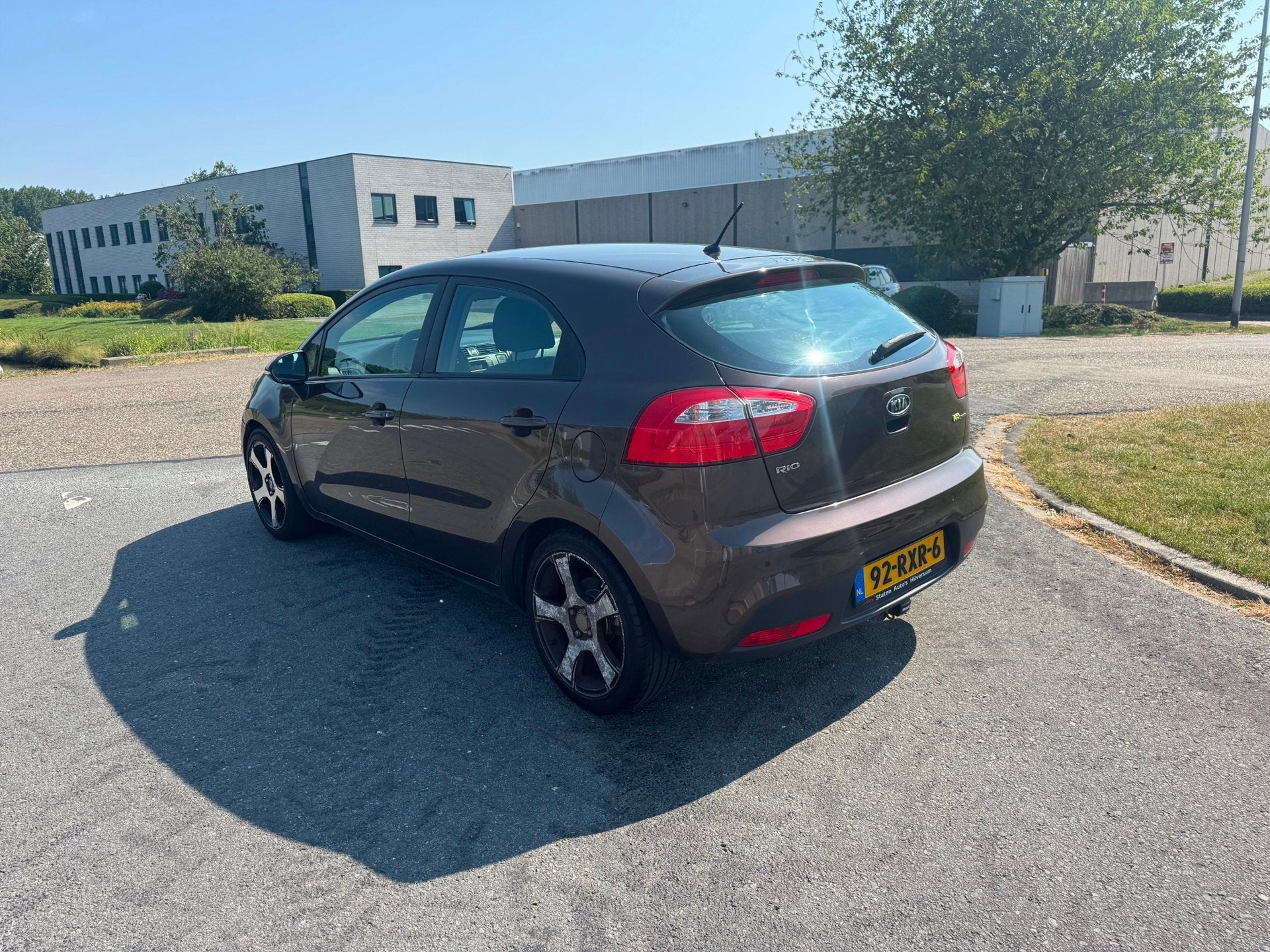 Kia Rio | 2011 | 1.2 CVVT Super Pack | Export en Handel | AP, Euro 5, Gebruikt, 4 cilinders, Bruin