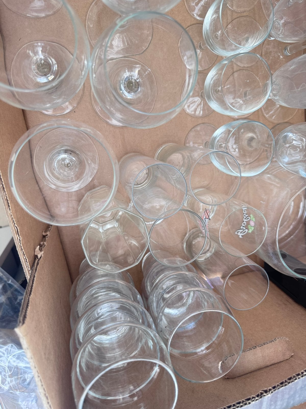 Opladen hele doos glazen voor iets lekkers of zak koffiepads, Ophalen, Zo goed als nieuw, Overige typen