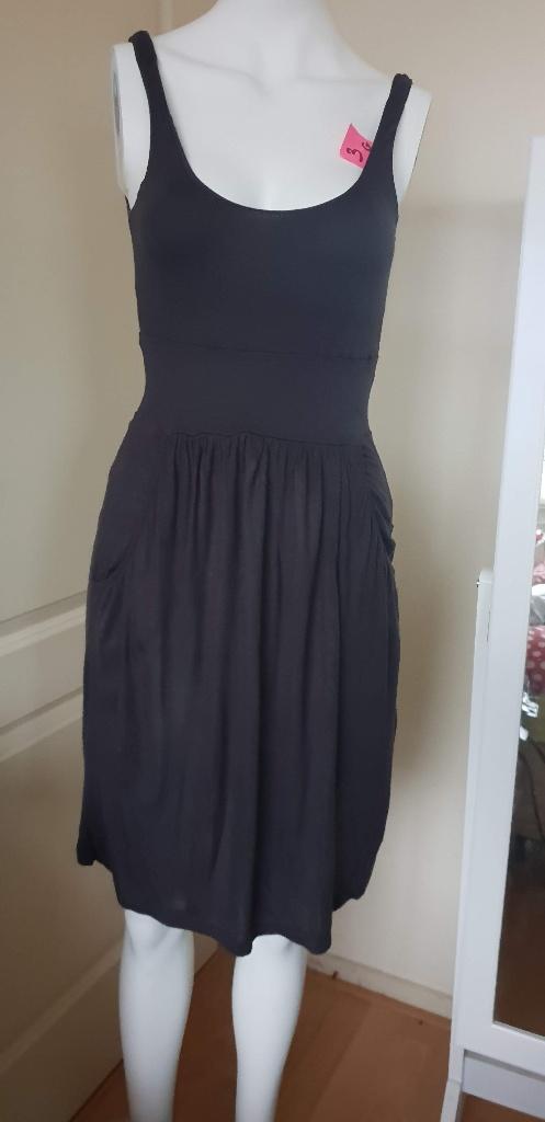 Only jurk maat XS/34, Only, Zwart, Ophalen of Verzenden, Zo goed als nieuw