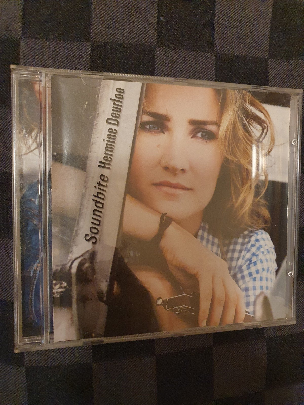 hermine deurloo soundbite, Verzenden
