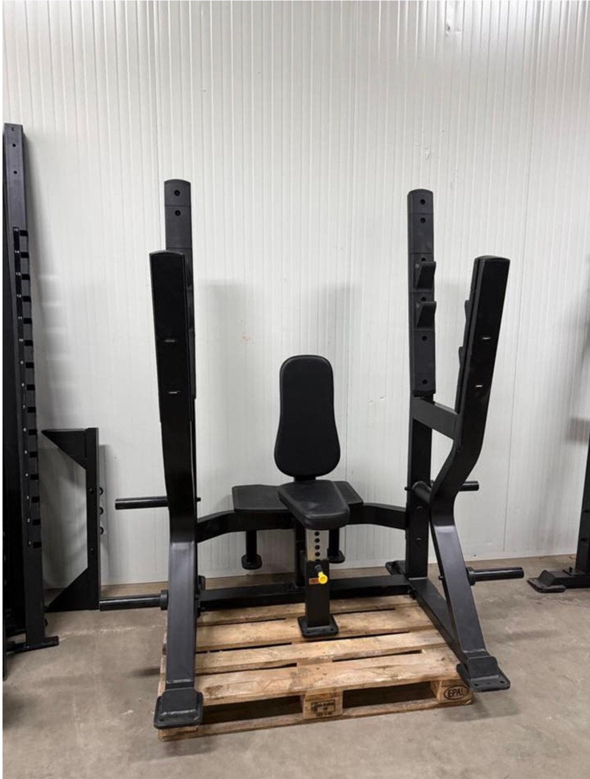 Sterling shoulderpress bench / free weight / Black, Ophalen, Benen, Gebruikt, -