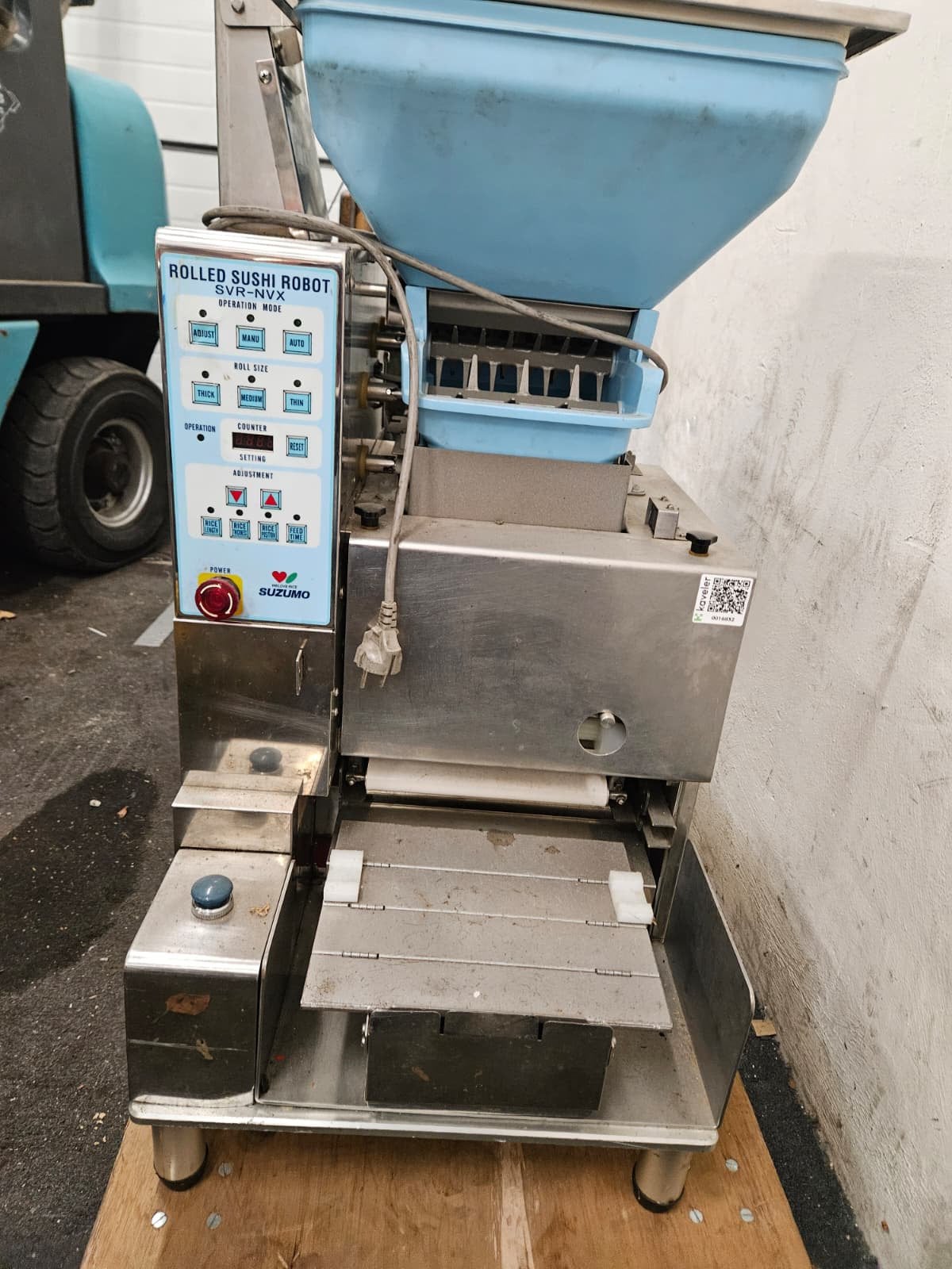 Suzumo sushi robot svr-nvx, Zakelijke goederen, Horeca | Keukenapparatuur, Ophalen, Nieuw zonder verpakking, RVS Meubilair