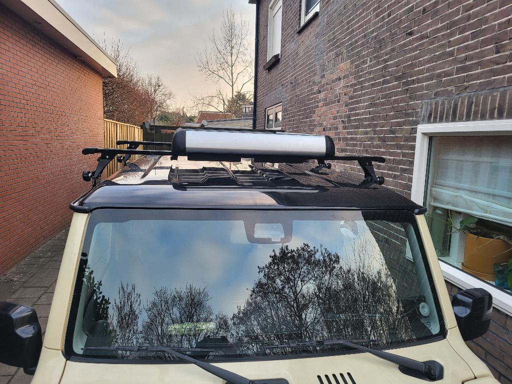 Suzuki jimny 4th gen originele dakdragers met bagage rek, Ophalen