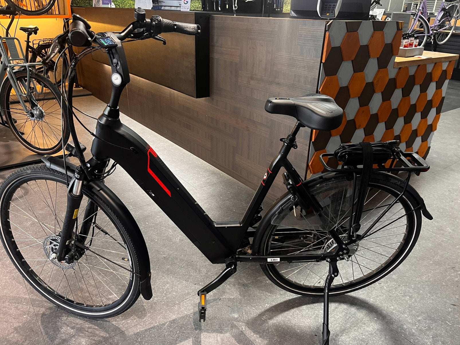 Amslod Newton F-LV elektrische fiets 550wh accu, Zo goed als nieuw, 50 km per accu of meer, 55 tot 59 cm, Ophalen