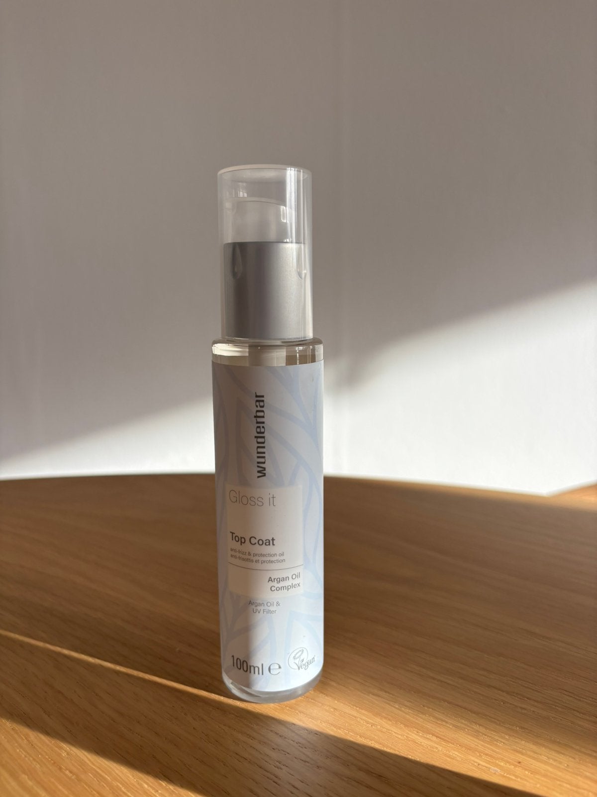 Wunderbar Styling Gloss It Top Coat Olie 100 ml. Nieuw!, Ophalen of Verzenden, Nieuw, Haarverzorger of -hersteller